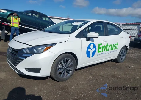 2024 Nissan Versa 1.6 Sv из США, поврежденный, VIN 3N1CN8EV9RL848415